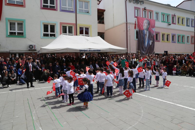 23 Nisan Ulusal Egemenlik ve Çocuk Bayramı İlçemizde Coşkuyla Kutlandı Medya Galerisi