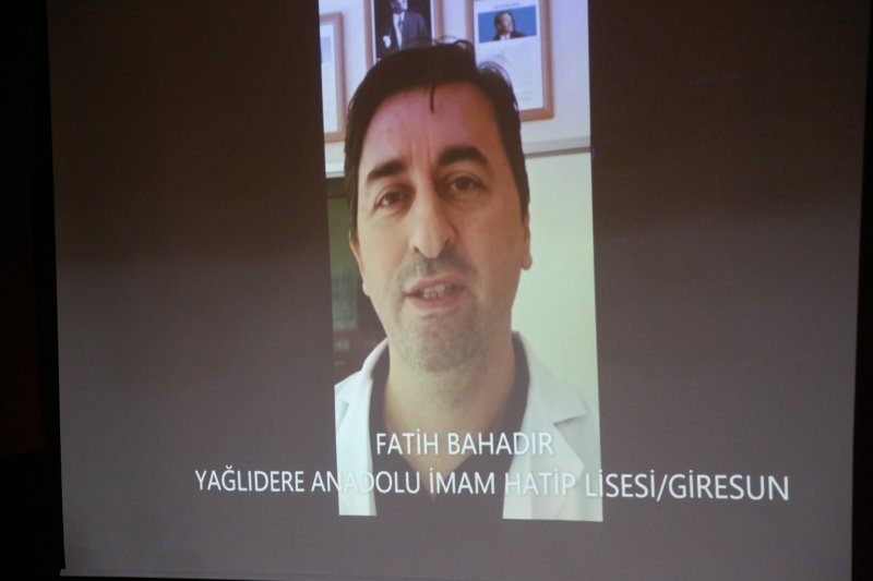 24 Kasım Öğretmenler Günü Düzenlenen Törenle Kutlandı Medya Galerisi