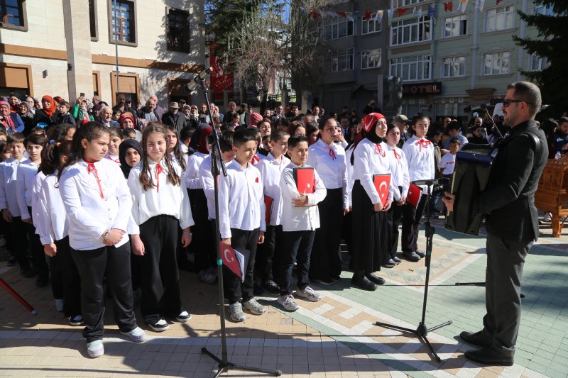 29 Ekim Cumhuriyet Bayramı İlçemizde Coşkuyla Kutlandı Medya Galerisi