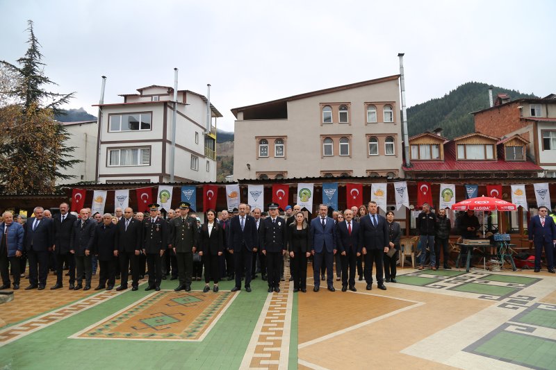 Gazi Mustafa Kemal Atatürk Ebediyete İntikalinin 85. Yıl Dönümünde Düzenlenen Programla Anıldı Medya Galerisi