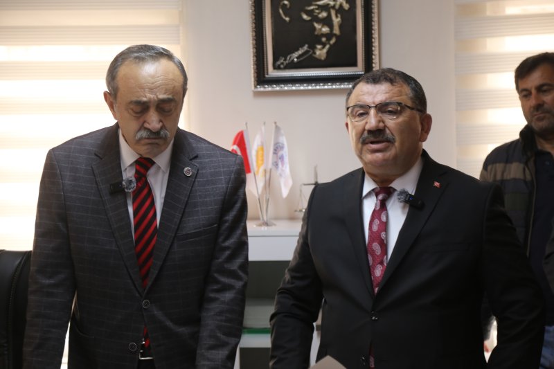 Şavşat Belediyesi’nde Devir Teslim Töreni Gerçekleştirildi Medya Galerisi