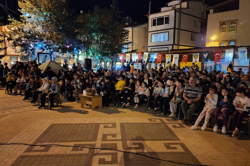 Şavşat Çocuk Belediyesi, Aytun Miraç için Etkinlik Düzenledi Medya Galerisi