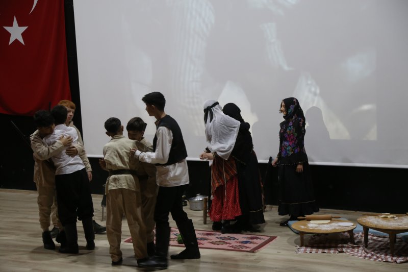 Şavşat’ın Düşman İşgalinden Kurtuluşunun 103. Yılı Düzenlenen Programla Kutlandı Medya Galerisi