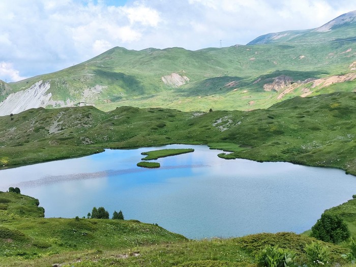 Boğa Gölü